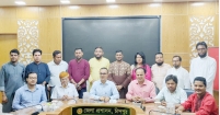 সাহিত্যপ্রেমীদের এই সৌহার্দ্যপূর্ণ প্রতিদ্বন্দ্বিতা অন্যরাও চর্চা করবে আশা করি