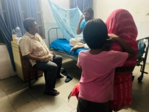 বিএনপির মিছিলে হামলায় চোখ হারানো যুবদল নেতার খোঁজ নিলেন তানভীর হুদা