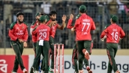 শোকের দিনে সিরিজ জয়ে হাসি ফোটালো ক্রিকেটাররা