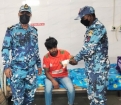 লাইটার জাহাজের আহত ক্রুকে কোস্ট গার্ডের  জরুরি চিকিৎসা সহায়তা