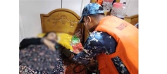যাত্রীবাহী লঞ্চে গর্ভবতী  নারীর চিকিৎসা সহায়তায় কোস্টগার্ড