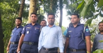 কচুয়ায় অবৈধ ড্রেজারের বিরুদ্ধে সাঁড়াশি অভিযান