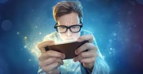 মোবাইল গেমের আসক্তি : অন্ধকারে তলিয়ে যাচ্ছে ভবিষ্যৎ প্রজন্ম