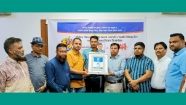 সৌদি আরব প্রবাসী শাহরাস্তি ফোরামের পক্ষ থেকে এসপিএলের উদ্যোক্তা  মিঠুকে সংবর্ধনা