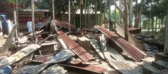মতলবে অগ্নিকাণ্ডে বসতঘর পুড়ে গেছে