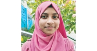 পড়াশোনার পাশাপাশি কবিতা ও গল্প লেখার চেষ্টা করি