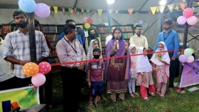 মৌলভীবাজারে বিশ্বসাহিত্য কেন্দ্রের  ভ্রাম্যমাণ বইমেলা শুরু