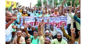 শিক্ষকদের কেনো বার বার রাস্তায় নামতে হয়?