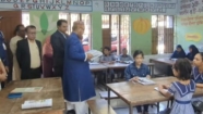 যোগদানের প্রথমেই রায়পুরে এসে বিদ্যালয়ে ক্লাস নিলেন নবাগত জেলা প্রশাসক