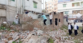 যদিও আইন হাতে তুলে নেয়া, তবুও-