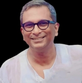 গুলশান ক্লাবে শেখ ফরিদ আহমেদ মানিকের সঙ্গে এসএসসি-১৯৮০ ব্যাচের বন্ধুদের মতবিনিময় সভা