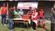 চাঁদপুর যুব রেডক্রিসেন্টের হানারচর ইউনিয়নে কম্বল বিতরণ