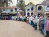 মিথ্যা মামলা থেকে মুক্তির দাবিতে এলাকাবাসীর মানবন্ধন