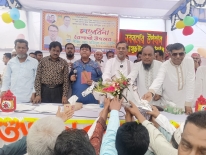 শাহরাস্তি ও হাজীগঞ্জে খাজনা বন্ধের আনুষ্ঠানিক ঘোষণা দিলেন এমপি মমিনুল হক