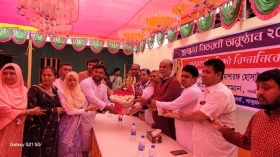 সন্তানকে সুশিক্ষায় শিক্ষিত করতে মায়ের ভূমিকা সবচেয়ে বেশি