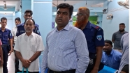 মেয়াদোত্তীর্ণ রি-এজেন্ট ও নিম্নমানের পণ্য বিক্রির অভিযোগে অভিযান।। দু প্রতিষ্ঠানকে জরিমানা