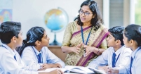 তৃতীয় ভাষা শেখানোর চিন্তা কতটা বাস্তবসম্মত
