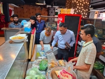 বাসি খাবার রাখায় ইউরেশিয়া ও অ্যারোমা রেস্টুরেন্টকে জরিমানা