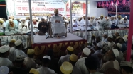 চাকচিক্যময় সাইনবোর্ডে নয়, আত্মশুদ্ধি হয় আমলে