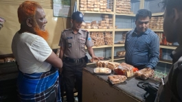 অস্বাস্থ্যকর পরিবেশে খাদ্যপণ্য তৈরির দায়ে বেকারিকে ২০ হাজার টাকা জরিমানা