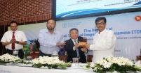 উৎস পর্যায় থেকেই কীটনাশকের মাননিয়ন্ত্রণ জোরদার করতে হবে : কৃষিমন্ত্রী