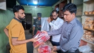 হাজীগঞ্জের বলাখাল ও ধেররায় ৩ প্রতিষ্ঠানকে ২০ হাজার টাকা জরিমানা