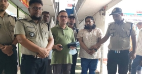 কচুয়ায় ইয়াবা ও মাদক সেবনের সরঞ্জামসহ আবাসিক চিকিৎসক গ্রেফতার