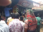 শ্রীনগরে ভৌতিক বিদ্যুৎ বিল ও ঘন ঘন লোডশেডিংয়ের প্রতিবাদে মিটার রিডারদের ঘেরাও