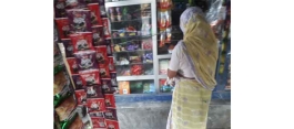 শ্রীনগরে চিনির বাজারে আগুন, খুচরা বাজারে কেজিতে বাড়লো ২০ টাকা