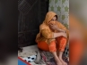ধনী ছেলেদের টার্গেট করে ব্ল্যাকমেইল : রামগঞ্জে প্রতারক তরুণী গ্রেপ্তার