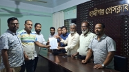হাজীগঞ্জ প্রেসক্লাবের নতুন নেতৃত্বকে অভিনন্দন