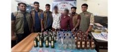 মৌলভীবাজারে ডিবির অভিযানে বিদেশি মদসহ আটক ২