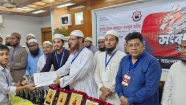 যে পেশায়ই যাও, ইসলামের আদর্শ সঙ্গে রাখতে হবে : শায়খে চরমোনাই