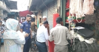বাবুরহাটে প্রায় ১৭০০ কেজি নিষিদ্ধ পলিথিন জব্দ, লাখ টাকা জরিমানা