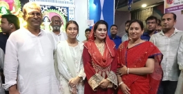 বাবুরহাটে ঐতিহ্যবাহী পূজামণ্ডপ পরিদর্শনে এমপি : সাম্প্রদায়িক সম্প্রীতির বার্তা