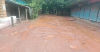 প্রতাপ সাহা রোডে কয়েক যুগেও হয়নি সংস্কার