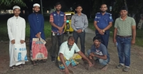 ইলিশ মাছসহ ২ জন আটক, ১৫ হাজার টাকা অর্থদণ্ড