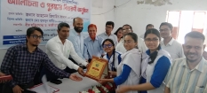 নীতির অভাবই দুর্নীতি, তাই সকল‌কে নি‌জের ন‌ী‌তি ঠিক কর‌তে হ‌বে