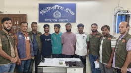 চাঁদপুরের ইলিশ ও হরেক পণ্যের নামে অনলাইন প্রতারণা : নড়াইল থেকে গ্রেফতার আরও ৪, উদ্ধার মোবাইল ও বিদেশি সিম