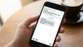 ফেসবুক পাসওয়ার্ড রিসেটের ম্যাসেজ আসছে? সাবধান হোন এখনই